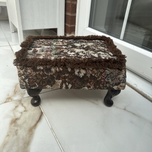 Portable small footstool