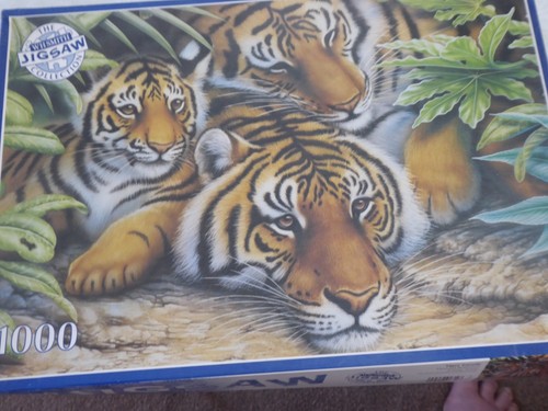 Tiger family puzzle howard - puzzle,