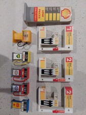 Vintage Model Toy diorama diecast Fuel Petrol pumps 