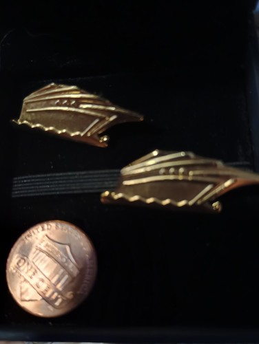 Set gold tone cruise ship - gold,