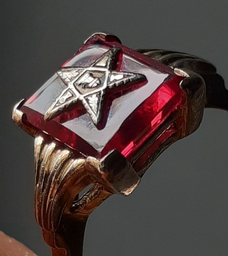 Ruby ring 10k - 10k, s