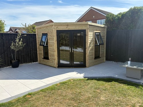 10x10 corner summer house - 10x10,