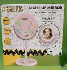 Peanuts Snoopy Light Up Mirror