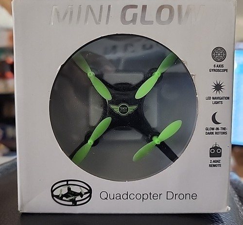 Mini glow quadcopter - glow, drone