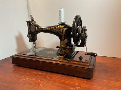 Singer sewing machine hand - singer,