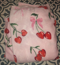 Primark Bow Cherry Fleece