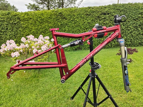 Santa cruz superlight - santa,