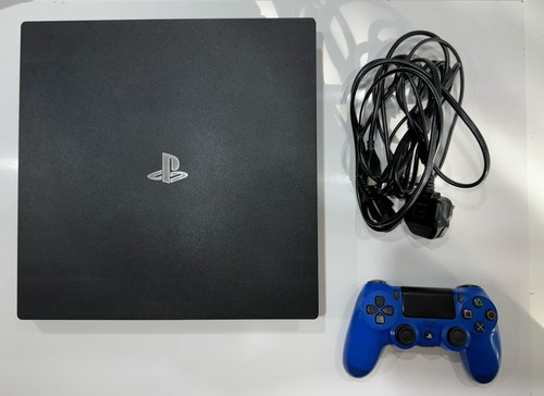 Playstation pro console - 4,
