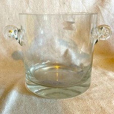 DISC ITEM Tiffany & Co. lead