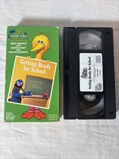 Sesame street getting ready - street,