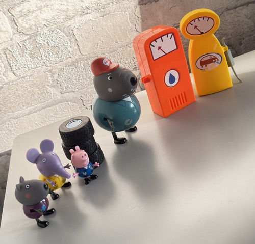 Peppa pig grandad - pig,