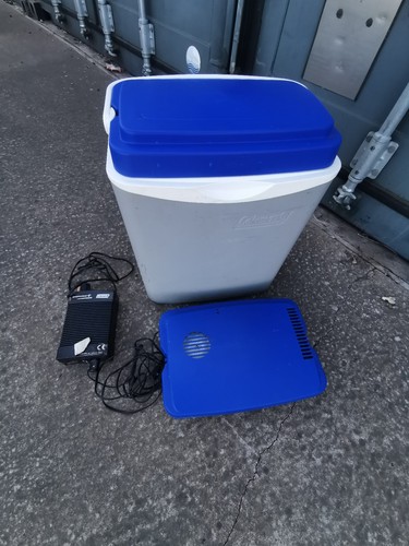 Coleman litre cool box with - litre,