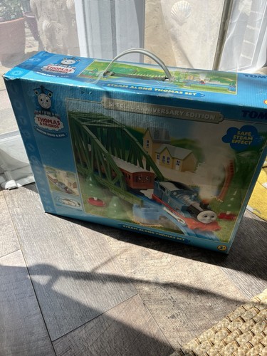 Tomy thomas and - thomas, steam