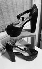 Ladies Gorgeous Black Sparkly