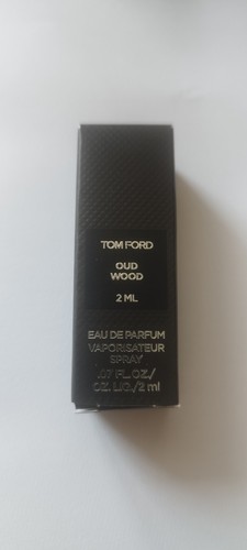 Tom ford oud wood official - tom,