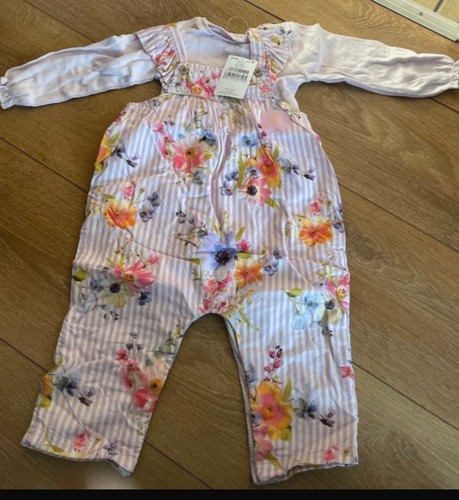 Bnwt lovely baby girl 2 - lovely,