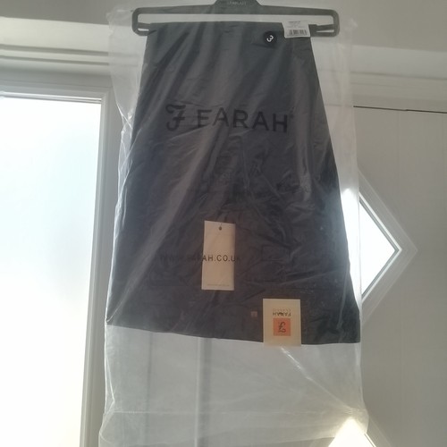 Bnwt farah mens - bnwt,