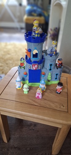 Happyland castle people - happyland,