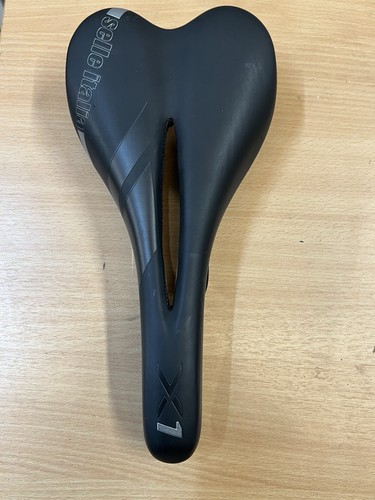 Selle italia saddle - x1,