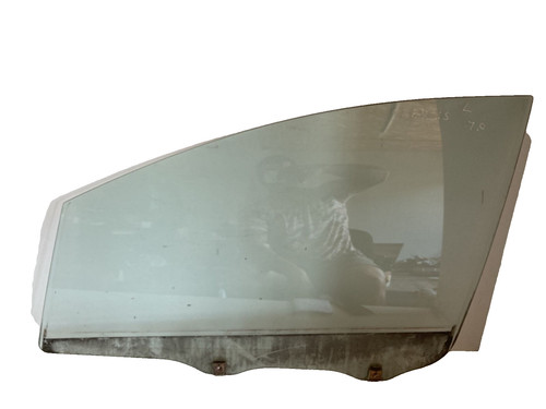 Mitsubishi grandis glass - mitsubishi,