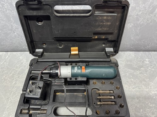 Black and decker kc9019 - black,