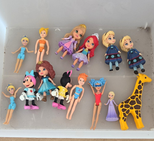 Minnie mouse mini figures - mouse, lot