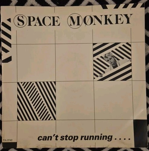 Space monkey can t stop - space,