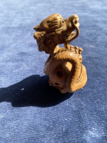 Collectable japanese netsuke - collectable,