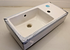 VITRA BEYAZ ARKITEKT 600 x 300 60 x 30 WASH BASIN R/H SHELF SURFACE MOUNT