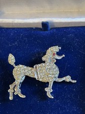 Beautiful Vintage Hollywood Rhinestone and Silver Tone Poodle Brooch 