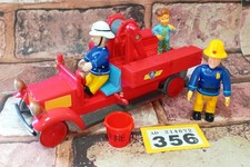 Fireman Sam Bessie Old Vintage Fire Engine Tender with Figures Playset Toy Y356