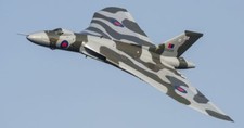 AVRO VULCAN B MK2  Giant Scale