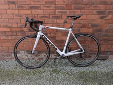Cervelo R2 56cm Road Bike 105