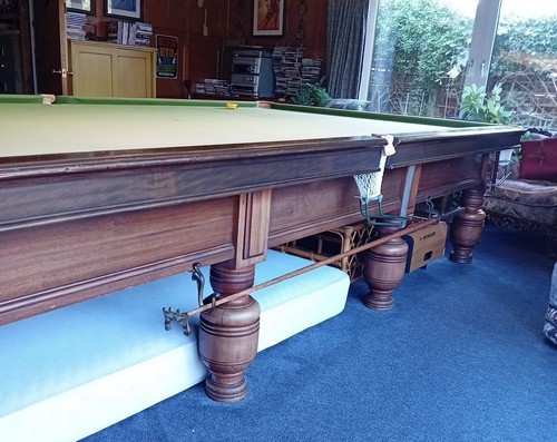 Full size snooker - snooker, table