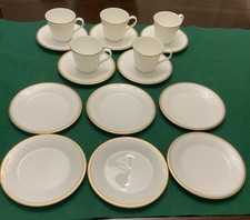 Royal Doulton Gold Concord  5