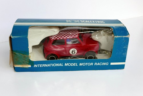 Scalextric 122 vintage mini - scalextric,