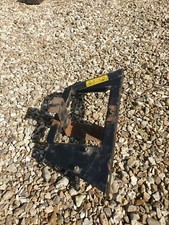 Battery tray (taken from John Deere X110 Ride on Mower)