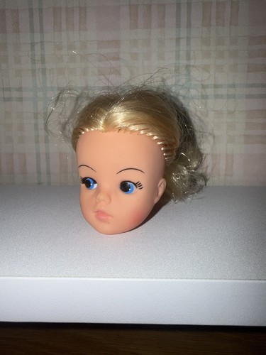 Vintage pedigree sindy doll - pedigree,
