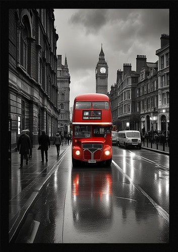 Dramatic london skyline framed - dramatic,