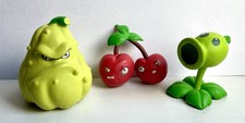 2012 Plants Vs Zombies Figures