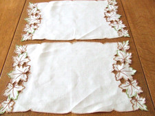 1 Pair of Creamy White Hand Embroidered Linen Doilies.(Oak Leaves).