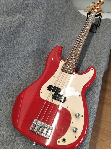 Fernandes type electric - pb,