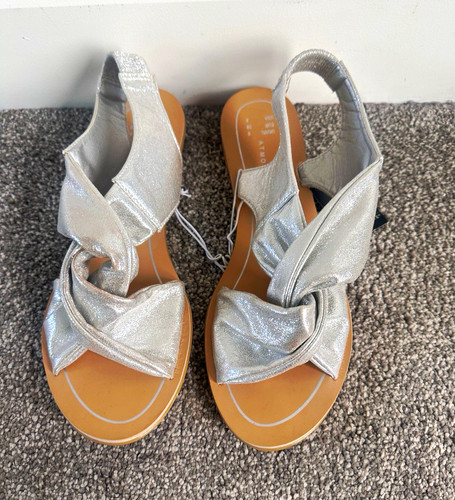 Atmosphere silver strappy flat - atmosphere,