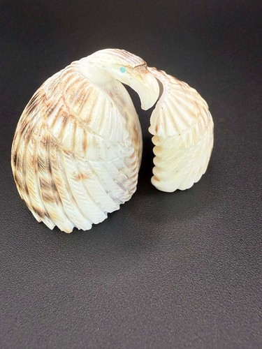 Eagle zuni carving - zuni, fetish