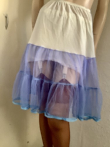 Pretty vintage 1950s white - vintage,