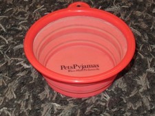 Collapsible portable travel silicone pet food/water bowl for any small animal