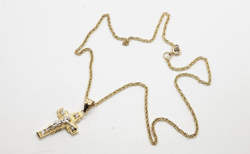 9ct gold crucifix - 9ct, rope