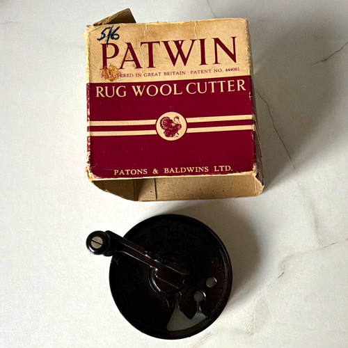 Patwin rug wool - wool, cutter