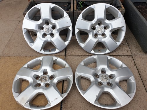 Vauxhall wheel trims hub - 16",
