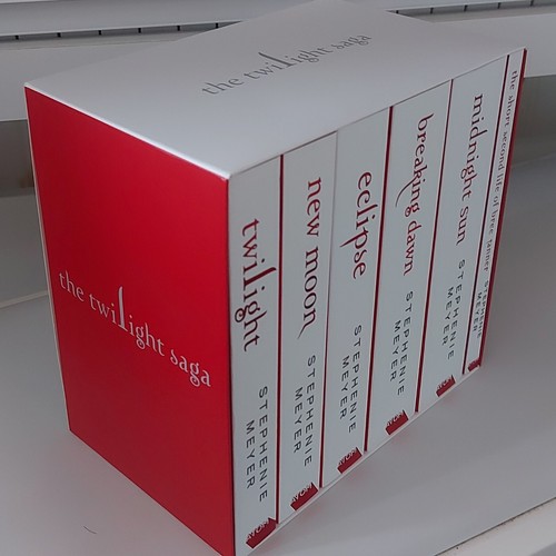 Twilight saga book set - twilight,